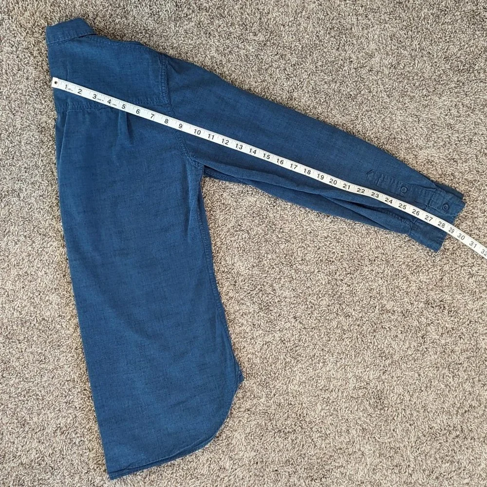 Mossimo Supply Co. Button Down - Picture 6 of 6